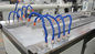 la chaîne de production en plastique du profil 380V, bois a écumé ligne/processus d'extrusion de profil de PVC